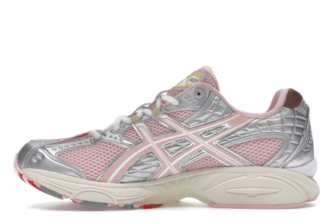ASICS Gel-Nimbus 10.1Vandy The Pink x atmos Banana Split